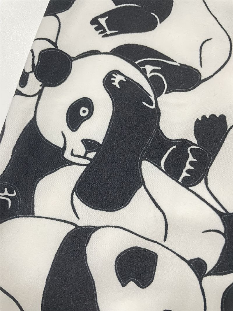 Tyttöjen Polyesterisuunnittelijat Joissa On Pandakuvia